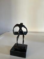 Bronzen beeldje van Corry Ammerlaan, Antiek en Kunst, Antiek | Koper en Brons, Ophalen of Verzenden, Brons