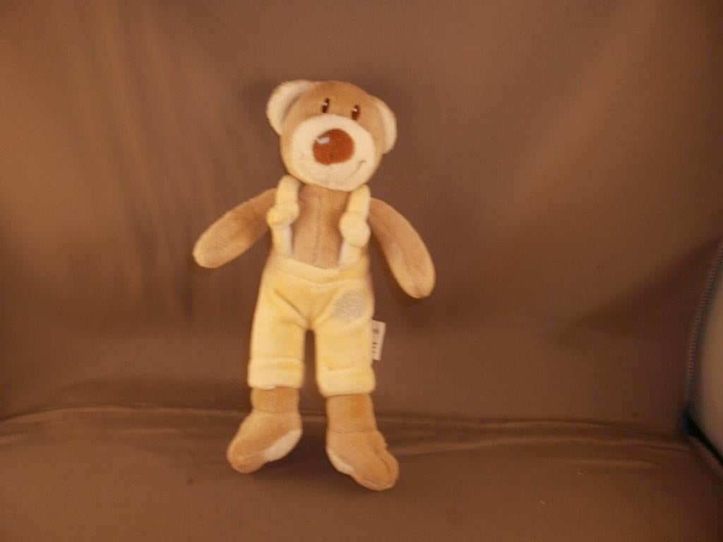 Anna club plush beertje/beer bruin met geel tuinbroekje en, Kinderen en Baby's, Speelgoed | Knuffels en Pluche, Ophalen of Verzenden