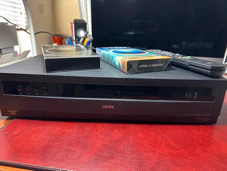 Loewe VHS videorecorder ViewVision 6306 Hifi, Audio, Tv en Foto, Videospelers, Gebruikt, Ophalen of Verzenden