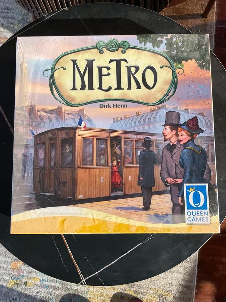 Metro Bordspel - Queen Games - Nieuw in Folie!, Hobby en Vrije tijd, Gezelschapsspellen | Bordspellen, Nieuw, Een of twee spelers