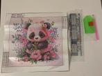 Leuke (kids) Panda Diamond Painting 30x30 Nieuw, Hobby en Vrije tijd, Knutselen, Ophalen of Verzenden, Nieuw, Knutselwerk