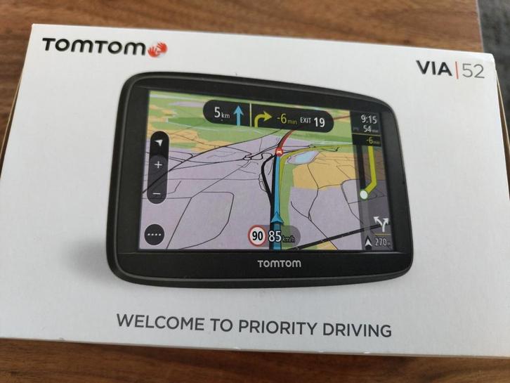 TomTom VIA 52 Navigatiesysteem, Auto diversen, Autonavigatie, Zo goed als nieuw, Ophalen of Verzenden