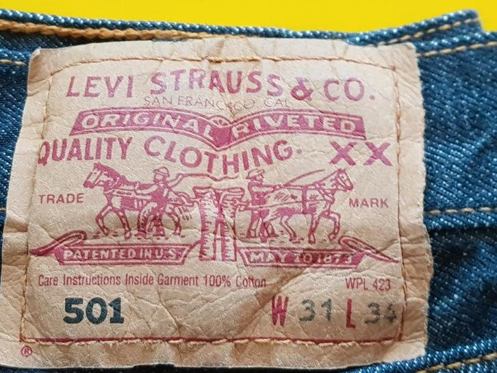 Nieuw LEVI Straus spijker broek met blauwe kleur 31/ 34, Kleding | Heren, Broeken en Pantalons, Nieuw, Overige maten, Blauw, Verzenden