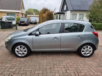 Opel Corsa 1.2 16V 5-deurs, Cosmo, airco, trekhaak NAP beschikbaar voor biedingen
