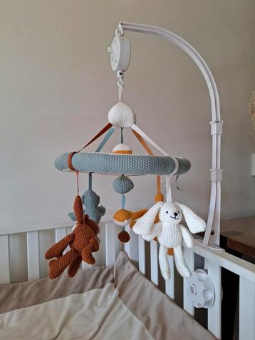 Muziek Mobiel voor Baby's beschikbaar voor biedingen