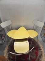 Retro stoelen 3 stuks + tafel set - slaapkamerset, Ophalen, Gebruikt, Overige kleuren, Drie