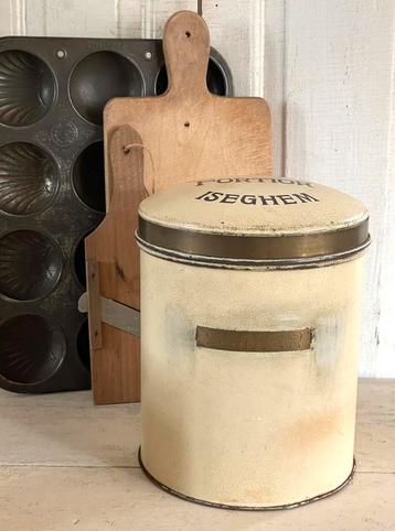 Brocante oud winkelblik creme KINDERMEEL FORTIOR beschikbaar voor biedingen