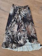 zgan rok zwart-wit-bruin, elastische taille, mt S-M-L, Maat 38/40 (M), Zwart, Ophalen of Verzenden, Zo goed als nieuw