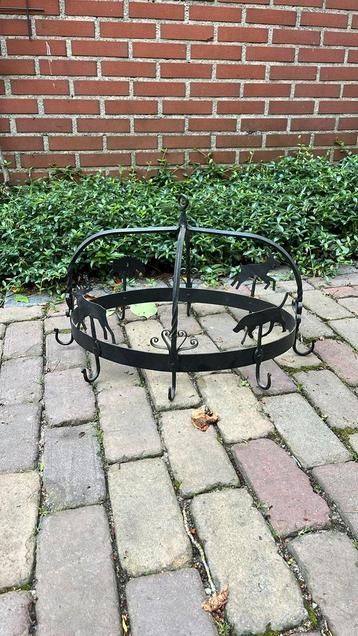 Wildkroon / keukenrek beschikbaar voor biedingen