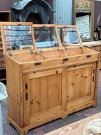 Toonbank met vitrine, geloogd grenen, 3 glazen kleppen, Ophalen