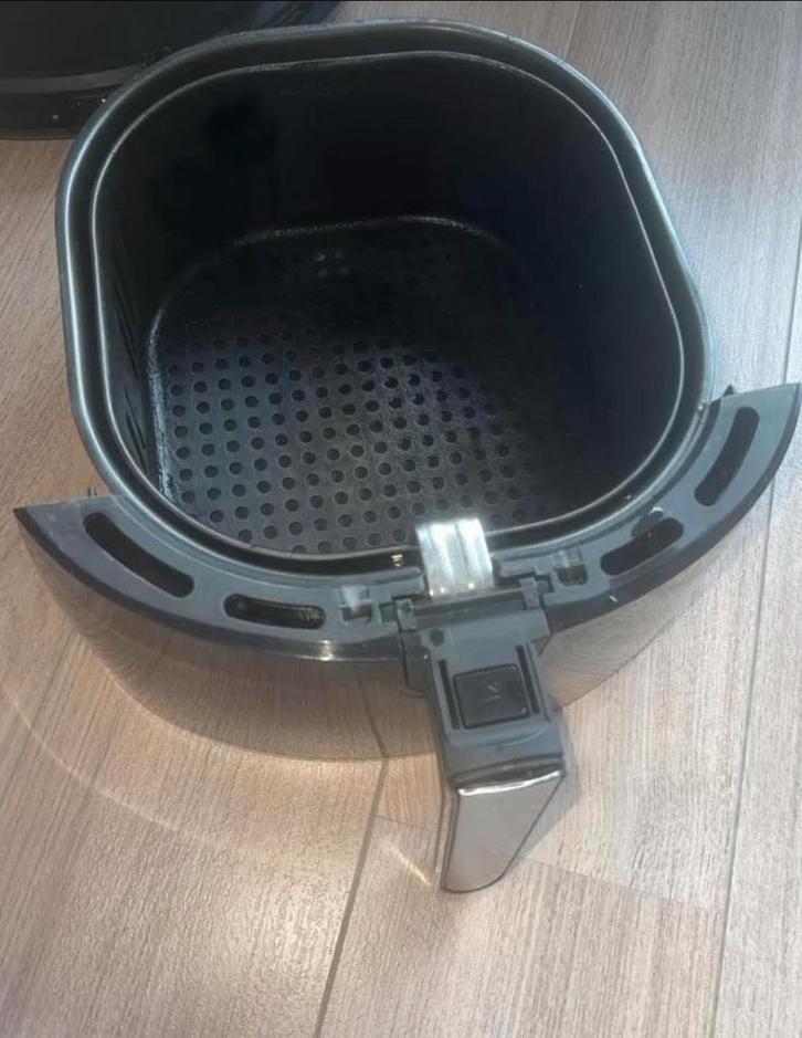 TE KOOP. Grote Hyundai Airfryer, Witgoed en Apparatuur, Airfryers, Ophalen of Verzenden