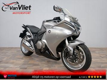 Leuke Honda VFR 1200 F bj 2010 Koopje.! beschikbaar voor biedingen