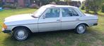 Mercedes-Benz C-Klasse C200 1983 Blauw, Auto's, Mercedes-Benz, 1280 kg, Bedrijf, 108 pk, Sedan