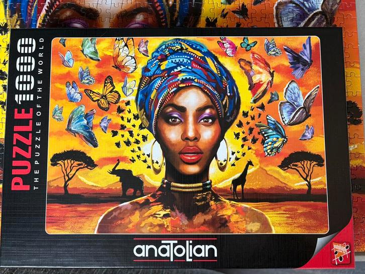 Anatolian Delightful Woman 1000 st zgan, Hobby en Vrije tijd, Denksport en Puzzels, Zo goed als nieuw, 500 t/m 1500 stukjes, Ophalen