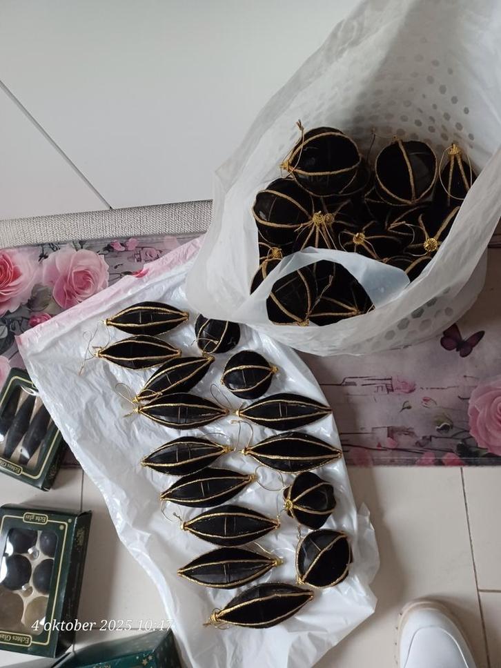 Luxe kerstballen zwart/goud  20 euro, Diversen, Kerst, Ophalen of Verzenden