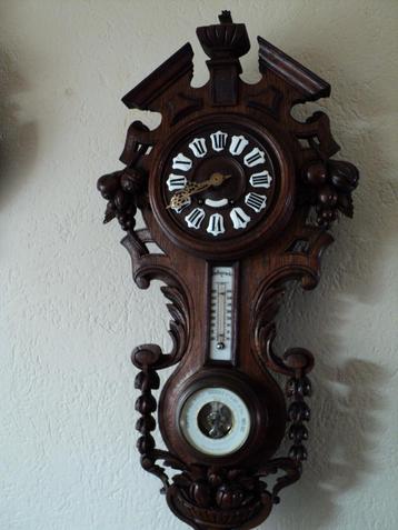 houten langwerpige fruitklok  beschikbaar voor biedingen