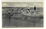 Ameland - Spelende kinderen, Verzamelen, Ansichtkaarten | Nederland, Verzenden, 1920 tot 1940, Gelopen, Waddeneilanden