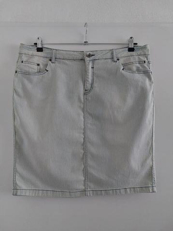 Zgan! Rok Yessica. Maat 46 beschikbaar voor biedingen