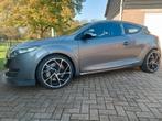 Renault Mégane RS 2.0 16V Turbo NIEUWE APK & RIEM, Auto's, Voorwielaandrijving, 1998 cc, 74 €/maand, Zwart