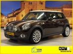 Mini Mini 1.6 Cooper Mayfair Leer Climate&Cruise Control, Auto's, Voorwielaandrijving, Gebruikt, 4 cilinders, Bruin