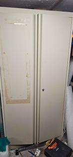 Metalen Kast / IJzeren Kast, Huis en Inrichting, Kasten | Lockerkasten, Ophalen of Verzenden, Gebruikt, Industrieel