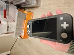 Nintendo switch lite grijs, Spelcomputers en Games, Ophalen of Verzenden, Zo goed als nieuw, Met 1 controller