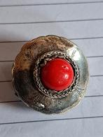 Zilveren broche rode steen., Ophalen of Verzenden, Zo goed als nieuw, Onbekend, Onbekend