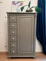 Klassiek kastje / kinderkamer, Kinderen en Baby's, Kinderkamer | Commodes en Kasten, Ophalen, Minder dan 75 cm, 105 cm of meer