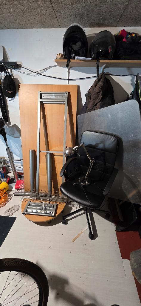 bureau, Huis en Inrichting, Bureaus, Gebruikt, Bureau, In hoogte verstelbaar, Ophalen