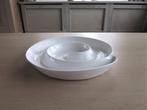 Maxwell & Williams witte spiraal schaal D29,5x29cm H4cm, Huis en Inrichting, Keuken | Servies, Ophalen of Verzenden, Overige stijlen