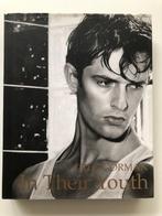 In Their Youth - Greg Norman, Fotografen, Verzenden, Zo goed als nieuw, Greg Norman