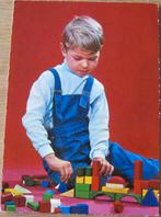 jongen speelt met blokken - nieuw, Verzamelen, Ansichtkaarten | Themakaarten, Verzenden, 1960 tot 1980, Ongelopen, Kinderen