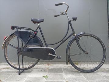 Damesfiets Holland met terugtraprem,AXA slot,verliching beschikbaar voor biedingen