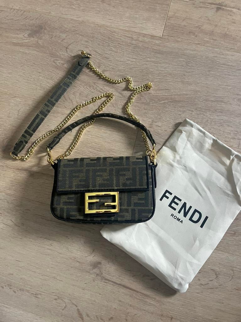 Fendi baguette mini, Ophalen of Verzenden, Nieuw, Bruin, Avondtasje