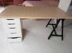 Ikea bureau, Huis en Inrichting, Bureaus, Ophalen, Zo goed als nieuw