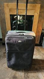 Samsonitekoffers 1 zwart en 1 grijs met wieltjes, Gebruikt, Hard kunststof, Slot, 35 tot 45 cm