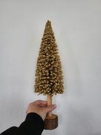 Gouden kerstboom met een houten onderkant, Ophalen of Verzenden