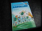 Aanvallen ==  Vivian den Hollander == Voetballen ==  AVI  m5, Boeken, Ophalen, Zo goed als nieuw, Fictie algemeen