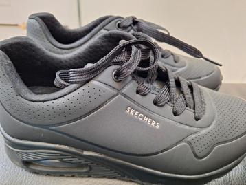 Skechers Zwart maat 37 beschikbaar voor biedingen