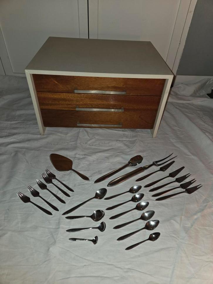 gero zilmeta 750 grote set bestek in originele ladekast, Antiek en Kunst, Antiek | Bestek, Ophalen of Verzenden