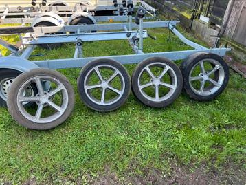 5 spaaks Ac schnitzer wielen 18 inch beschikbaar voor biedingen