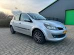 Renault Clio 1.4 16V 72KW 5-DRS 2006 Grijs APK, Auto's, Voorwielaandrijving, 4 cilinders, 1200 kg, Handgeschakeld