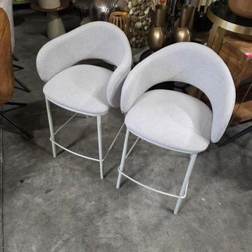 2 x Barkruk Maina kleur Beige (zithoogte 65cm) van Kave Home beschikbaar voor biedingen