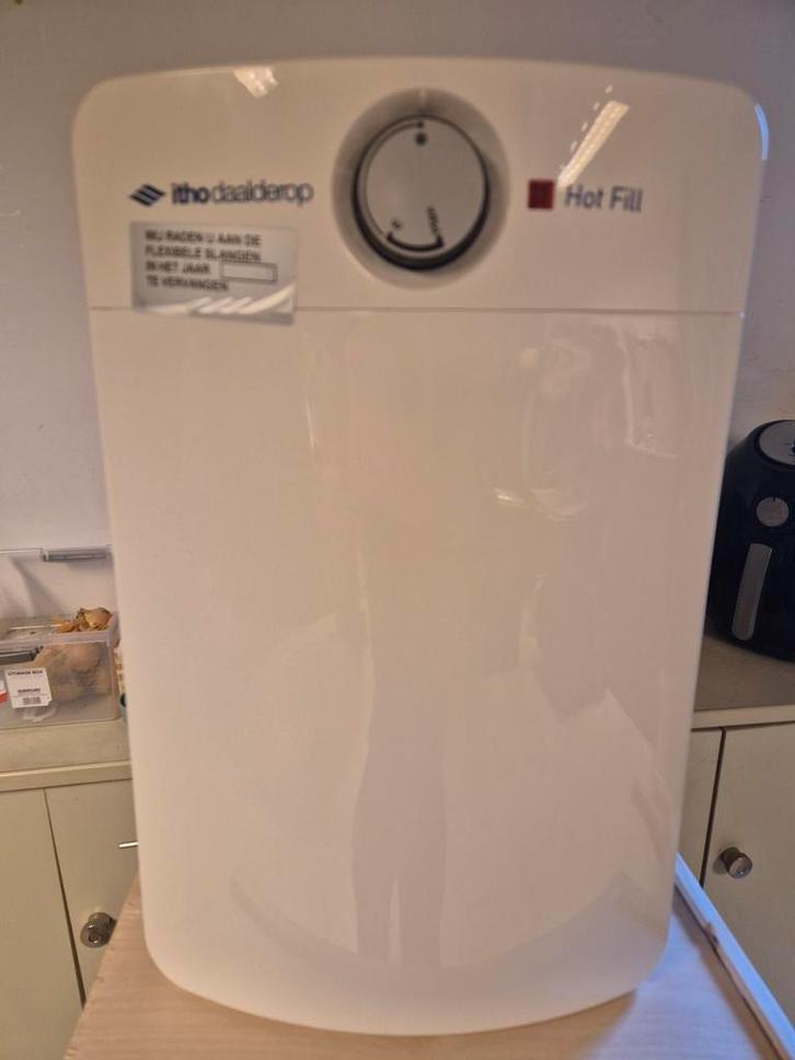Itho Daalderop Hotfill close in boiler, Doe-het-zelf en Verbouw, Geisers en Boilers, Gebruikt, Boiler, Aardgas, Minder dan 20 liter