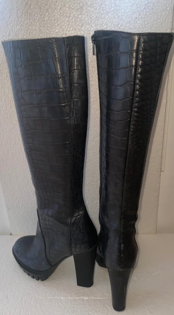 Ovey geheel leren zwarte laarzen met slangenefect mt 37, Kleding | Dames, Schoenen, Zo goed als nieuw, Hoge laarzen, Zwart, Ophalen of Verzenden
