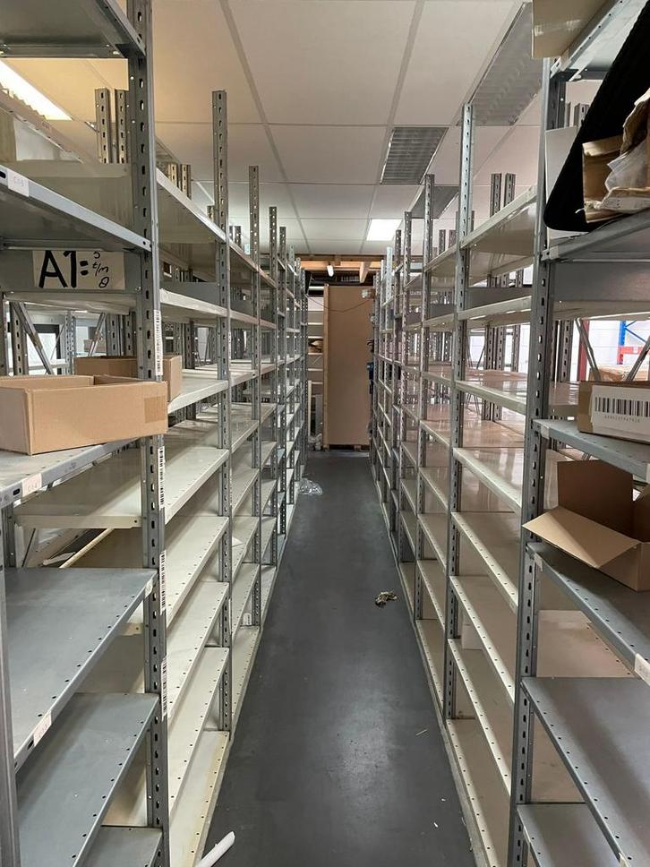 legbord stellingen topkwaliteit €35 p meter incl. legborden, Zakelijke goederen, Kantoor en Winkelinrichting | Magazijn, Stelling en Opslag