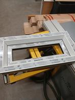 Kunstof kozijntje, badkamerkranen wc raam, Ophalen, Kunststof, Minder dan 75 cm, Raamkozijn