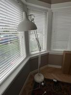 VTwonen vloetlamp wit - goede staat, Ophalen, Zo goed als nieuw, Minder dan 100 cm