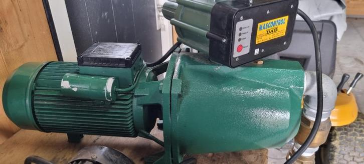 Krachtige Bronpomp DAB JET 300M + Mascontrol, Tuin en Terras, Waterpompen, Zo goed als nieuw, Elektrisch, Beregeningspomp, Ophalen