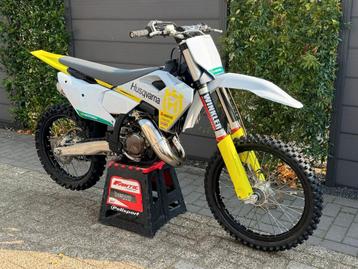 HUSQVARNA TC 125 2023 (KTM SX125 SX125i) beschikbaar voor biedingen